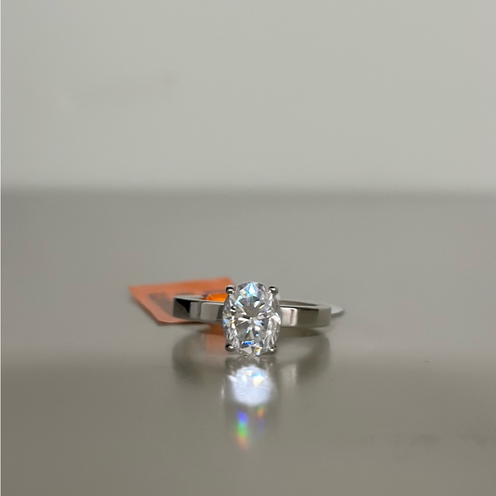 NWT MOISSANITE 925 SILVER 3.0 CTW RING